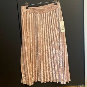 Crushed velvet midi skirt